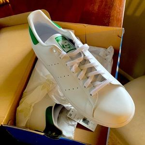 Classic Stan Smith, Adidas tennis shoes, new with tags, never worn